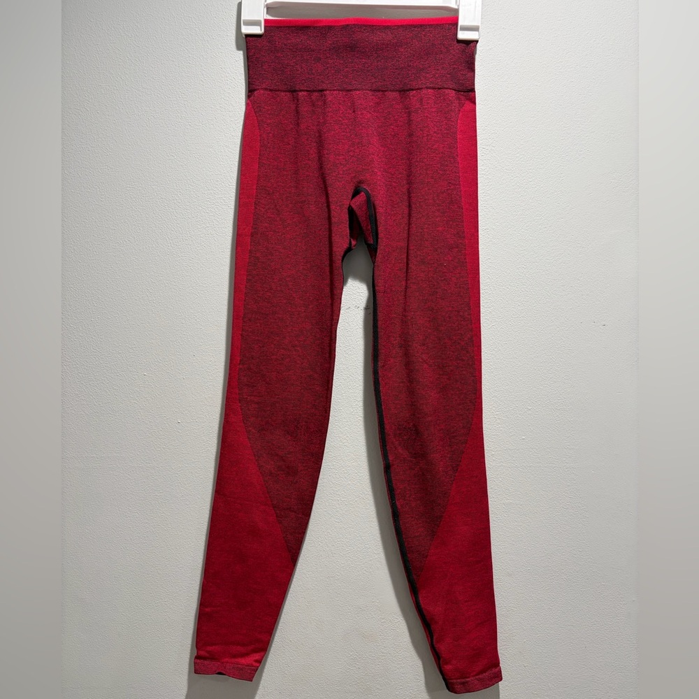 PINK Victoria's Secret Woman’s Workout Leggings